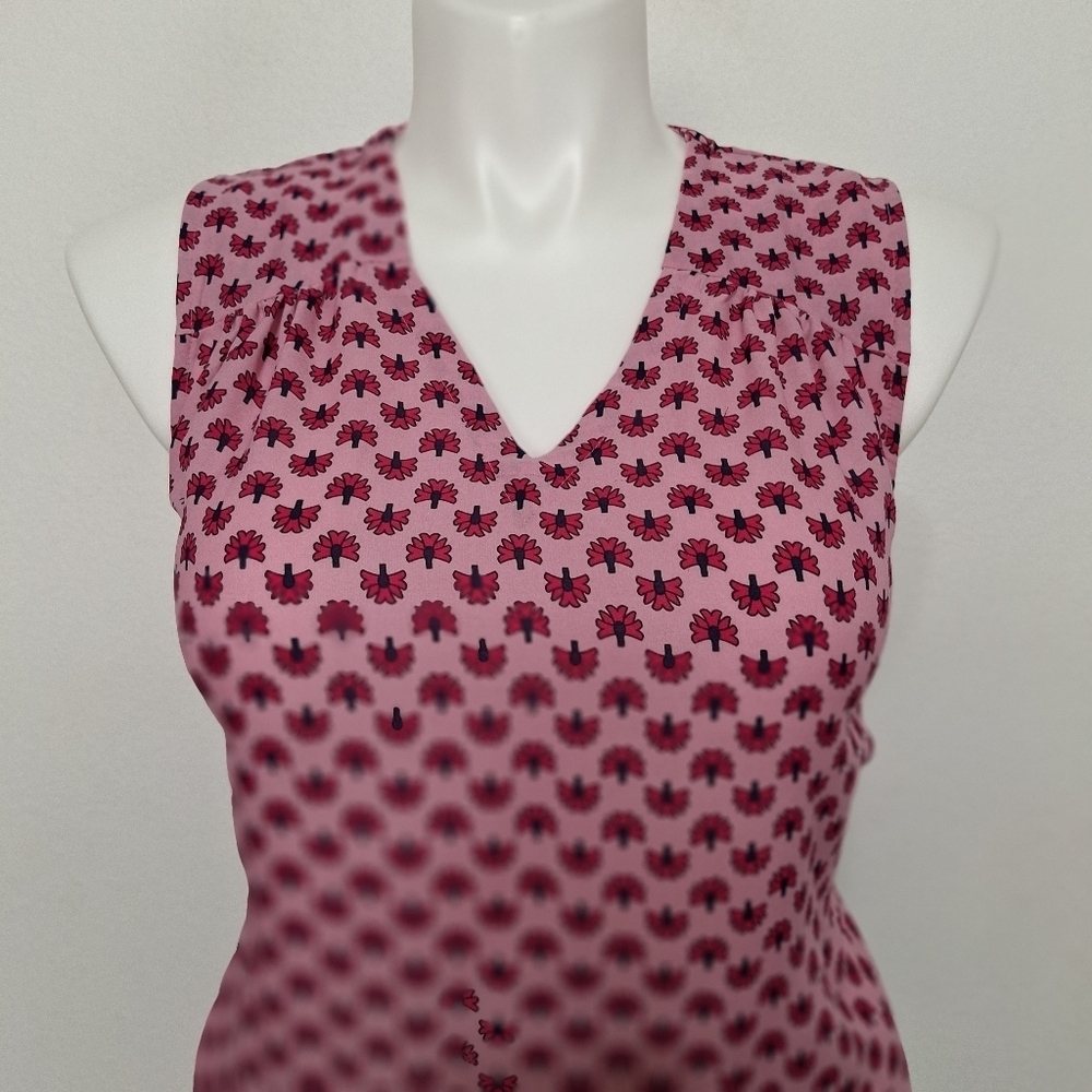 Violet Claire Sleeveless Cottagecore Pink Floral V-Neck Tunic Blouse Size 1X - Picture 2 of 9